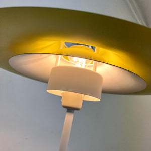 Stehlampe Typ 854 neu lackiert von Horn