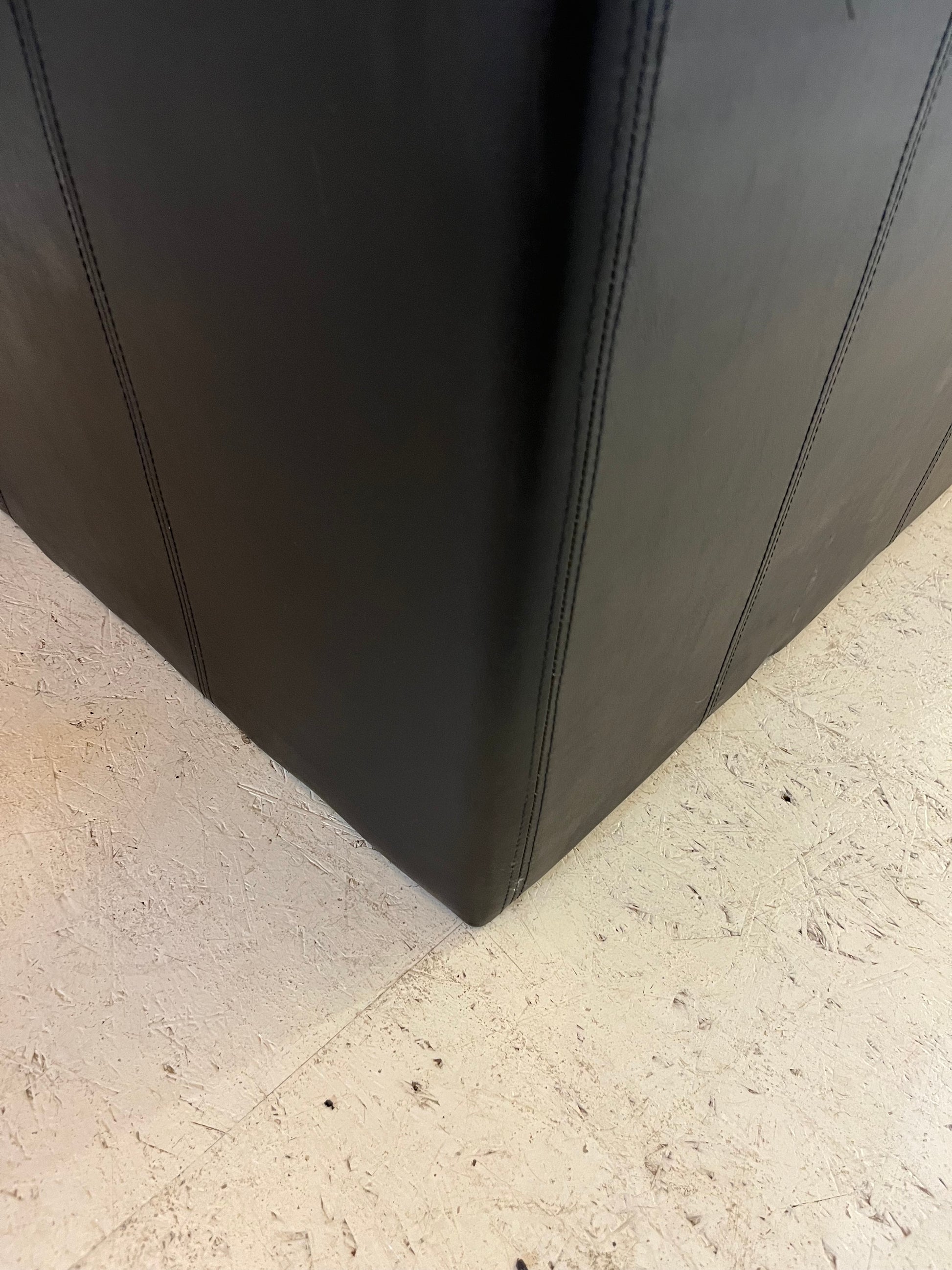 3-Sitzer Sofa schwarz Echtleder