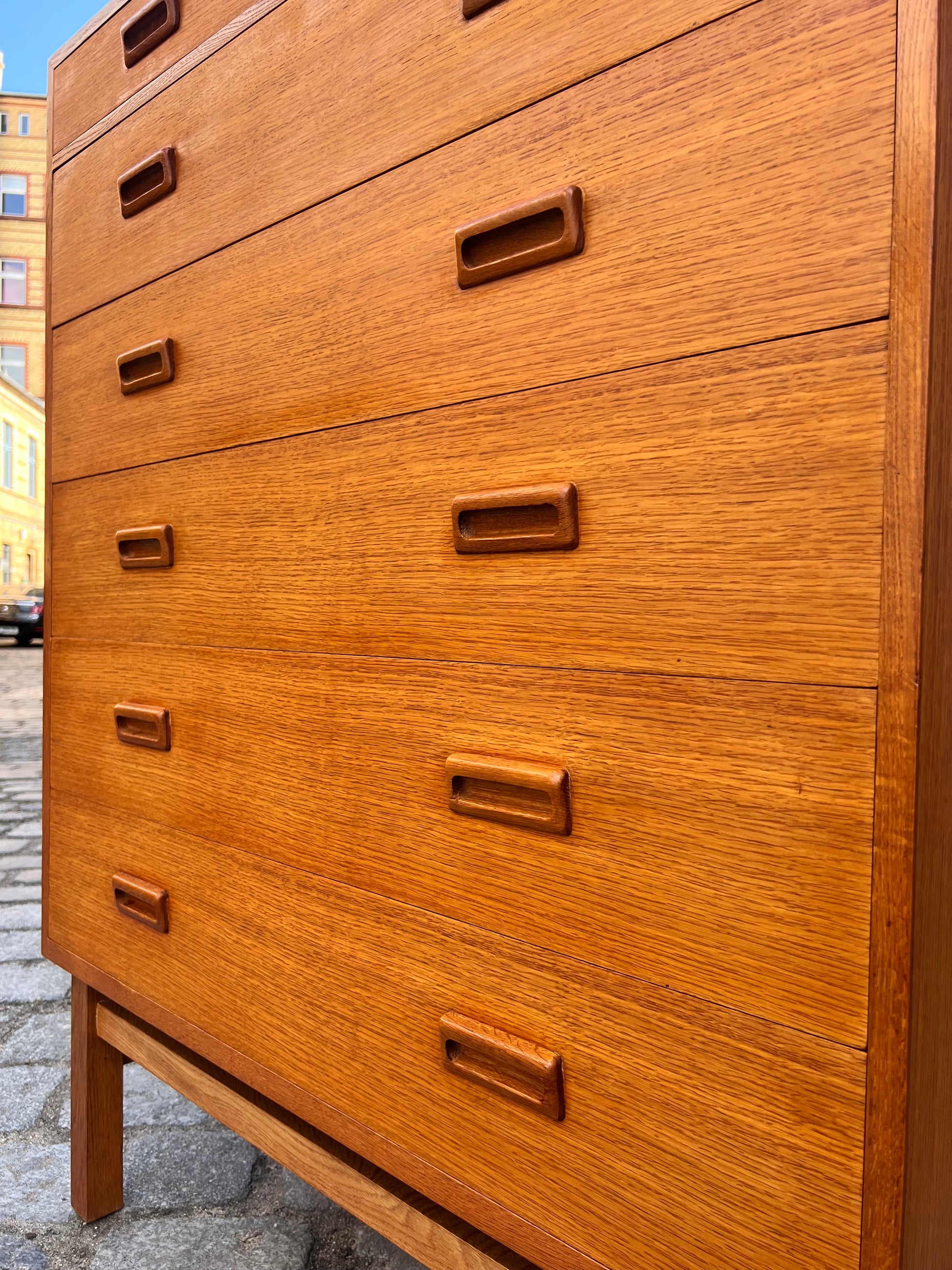 Tallboy Kommode Eiche mit Doppelgriffen von Holger Jensen für FDB Møbler