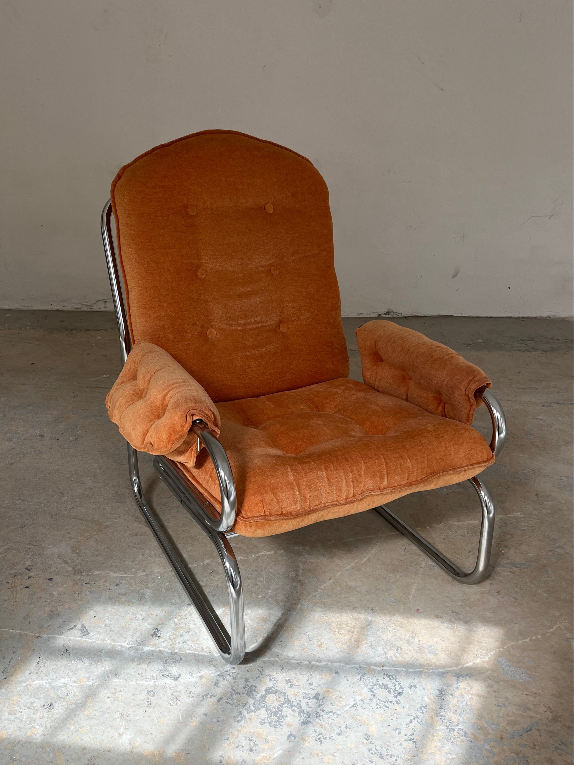 Sessel Halina orange Chrom von Hellerau