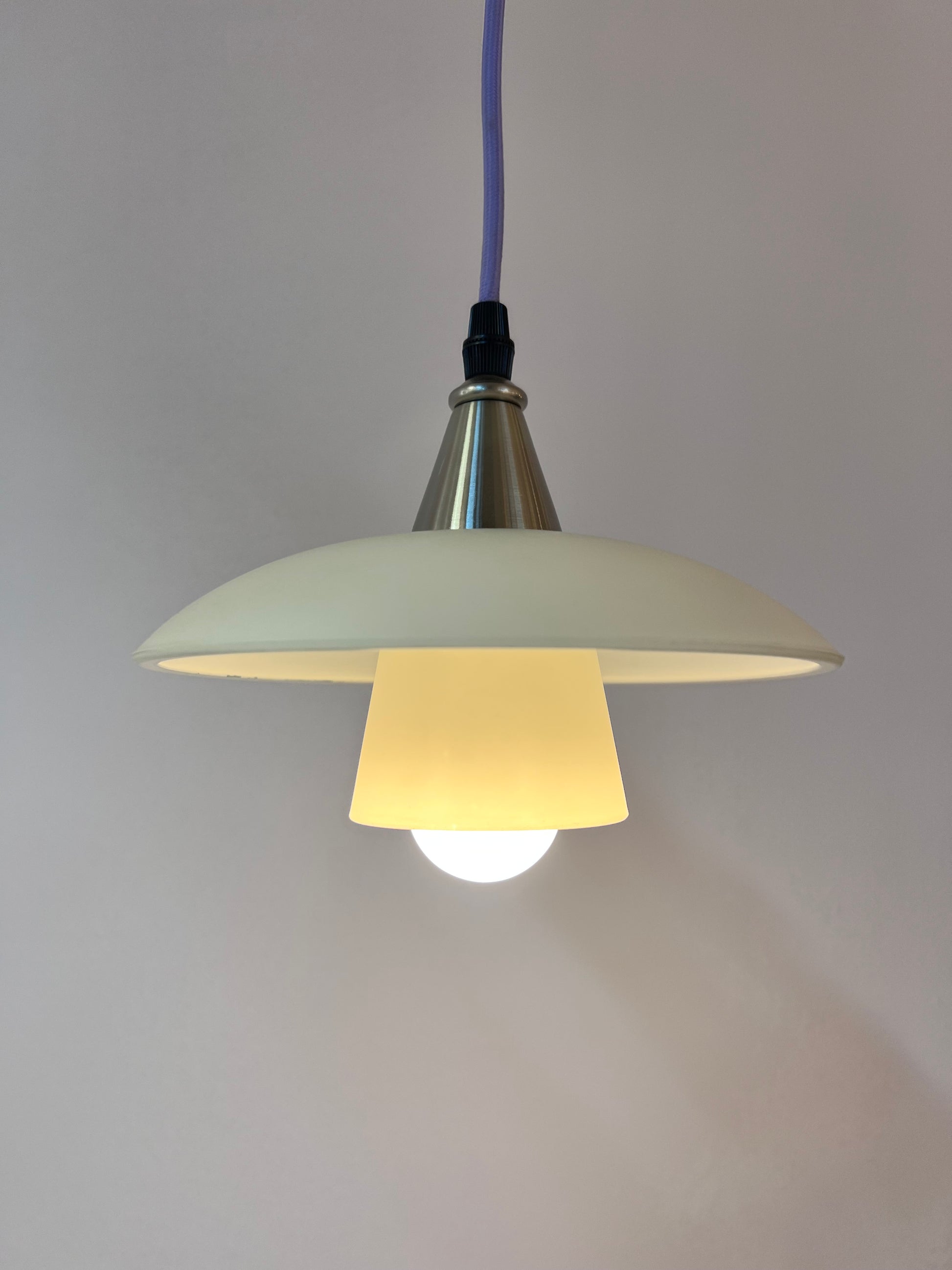 Lamellenlampe Milchglas aus Dänemark