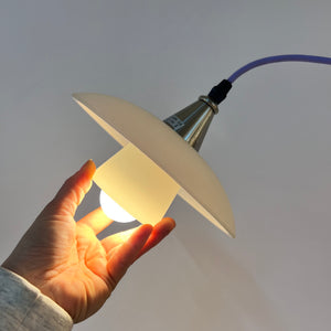 Lamellenlampe Milchglas aus Dänemark