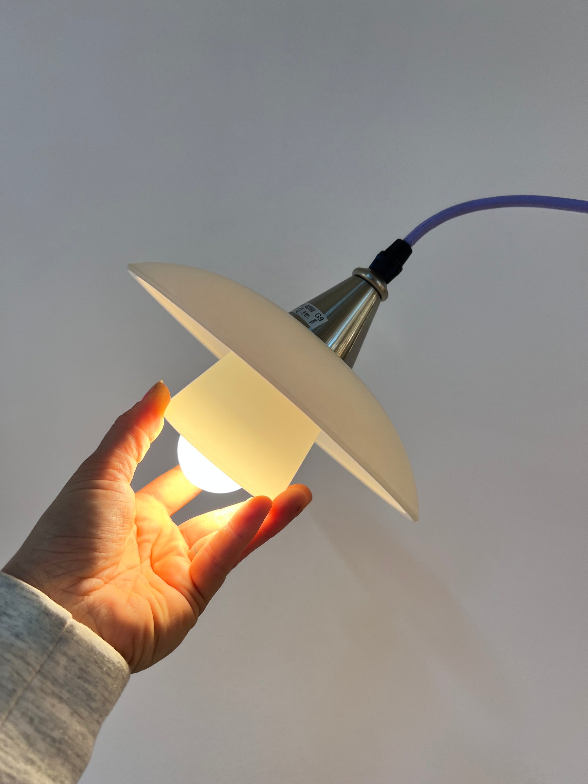 Lamellenlampe Milchglas aus Dänemark