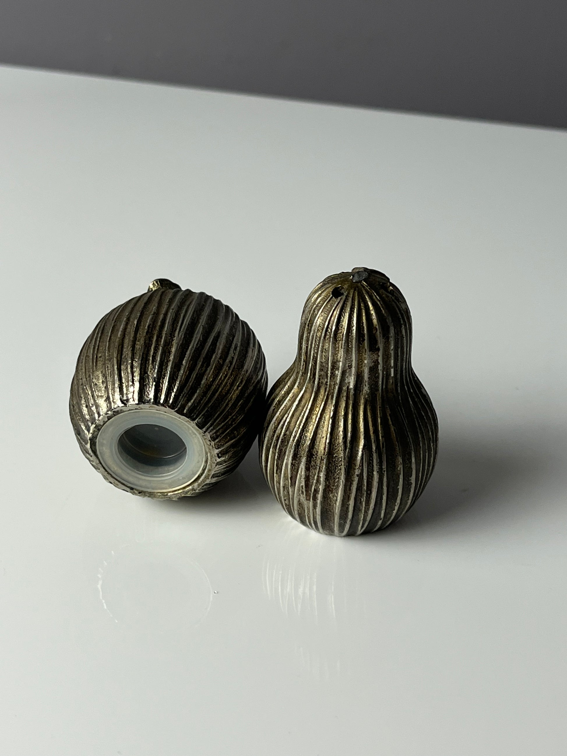 Set: Salz- und Pfefferstreuer Apfel und Birne aus Italien