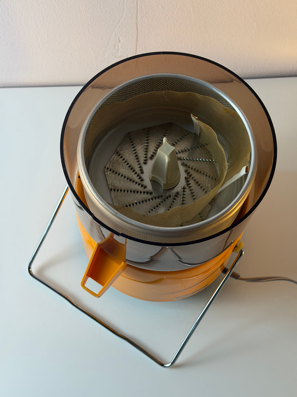 Entsafter Centrifugeuse Modell CF 1 AV von Moulinex