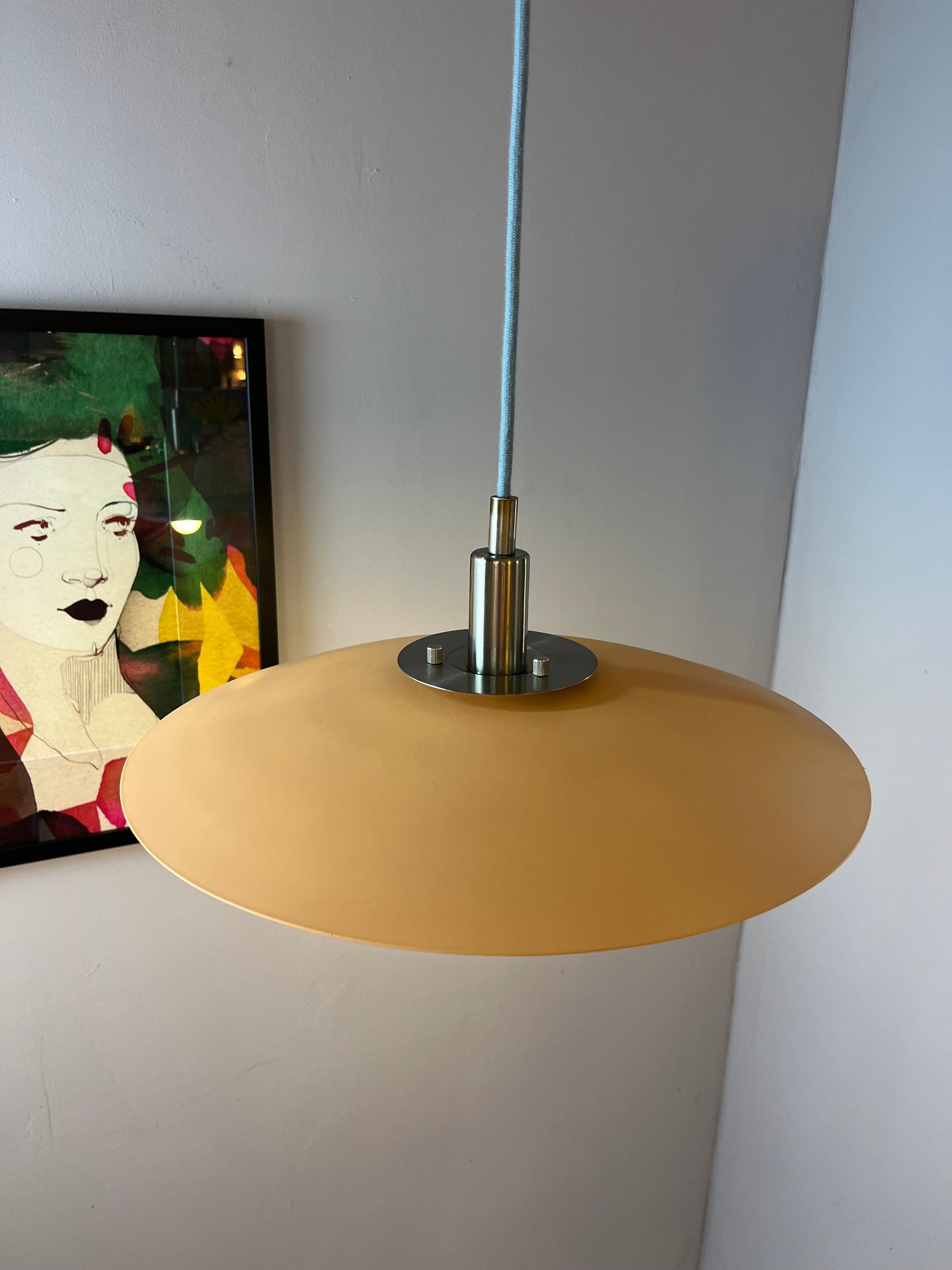 Lamellenlampe neu lackiert Peach Pastell