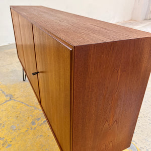 Sideboard Teak auf Hairpinlegs von rt Möbel