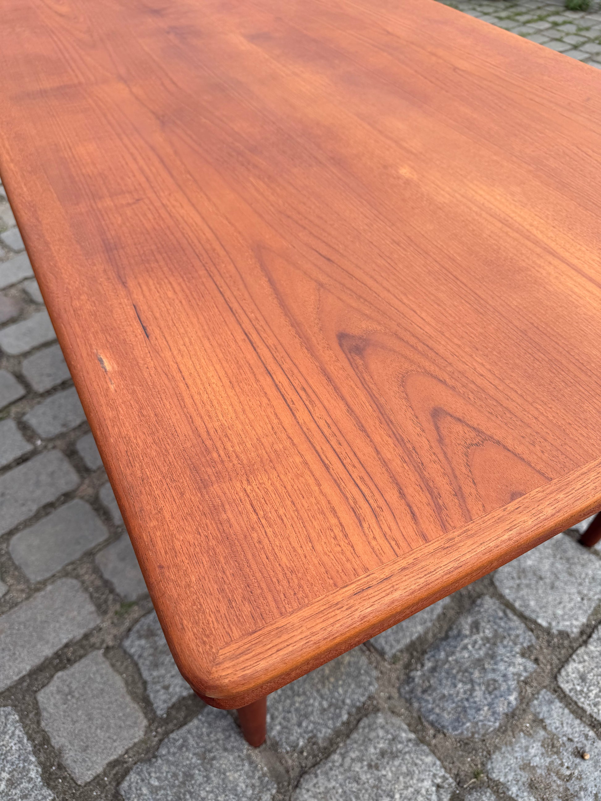 Ausziehbarer Esstisch Teak aus Dänemark