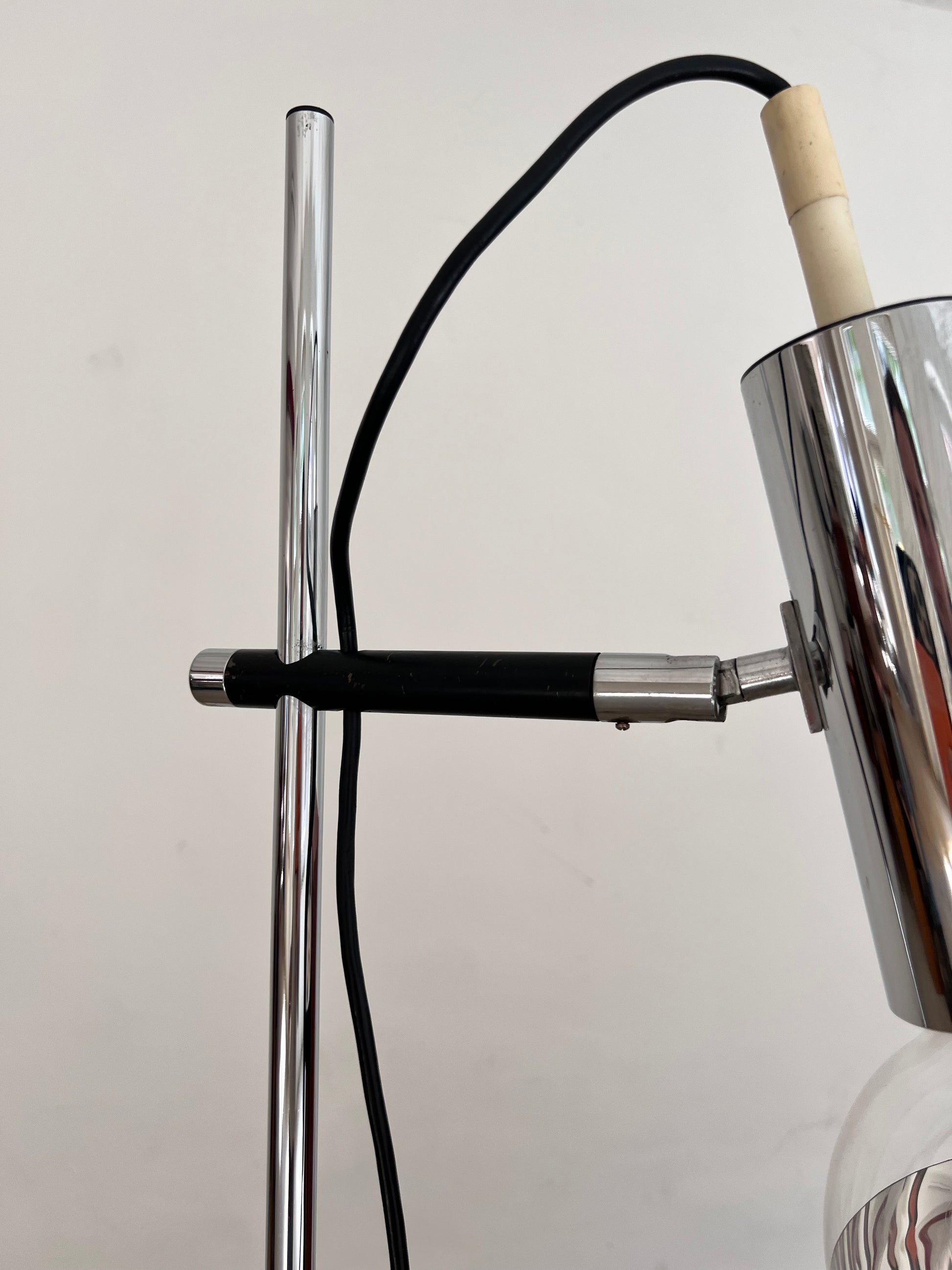 Stehlampe Chrom von STAFF