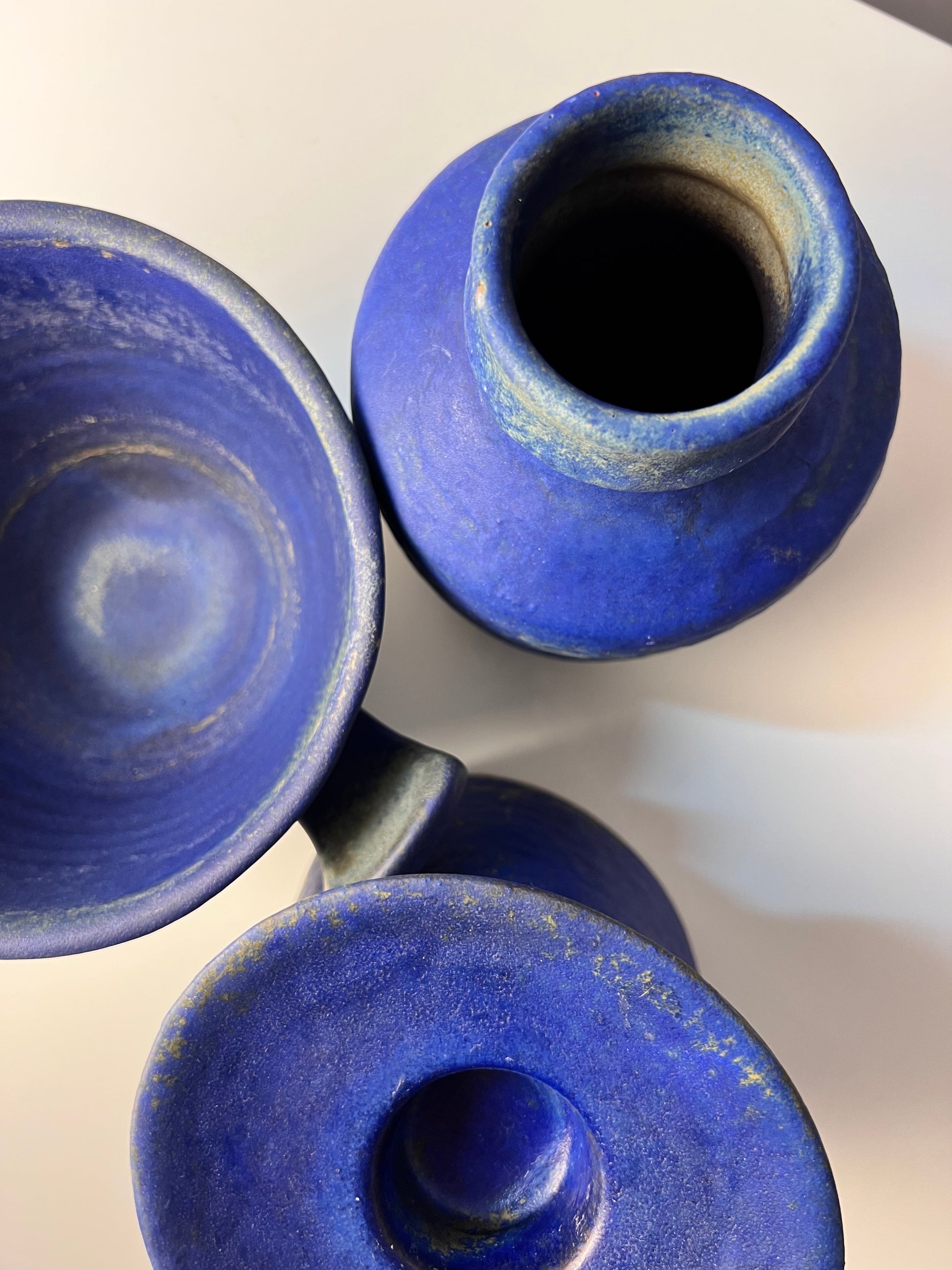 Set: Vase, Kerzenständer & Schale blau von Majolika Keramik Manufaktur