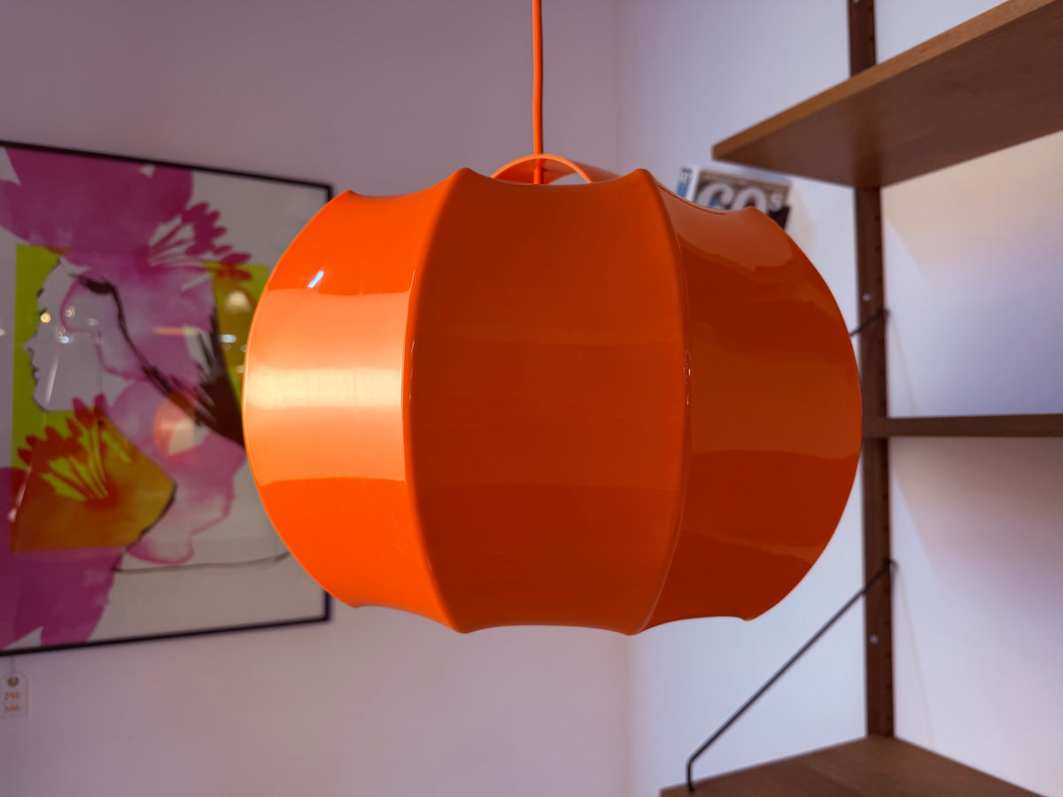 Hängelampe orange mit orangem Kabel von Ilka Plast