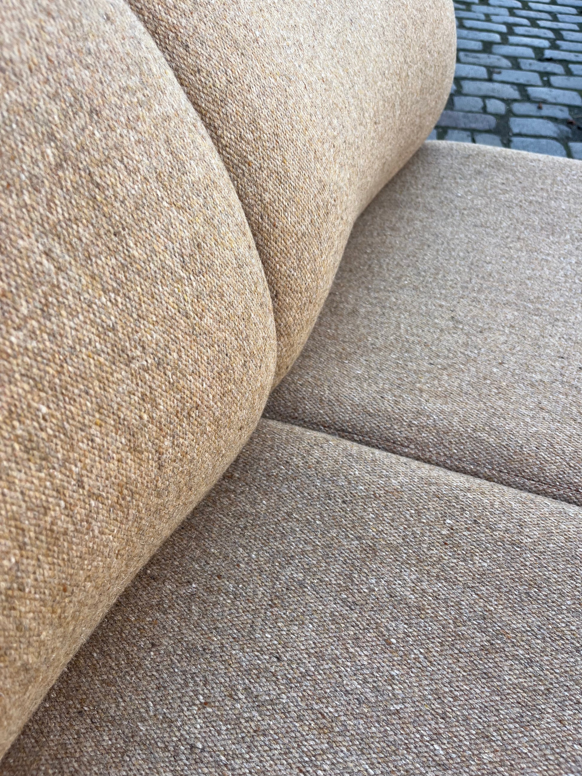2-Sitzer Sofa 712/2 braun schwarz von Hans Peter Piehl für Wilkhahn