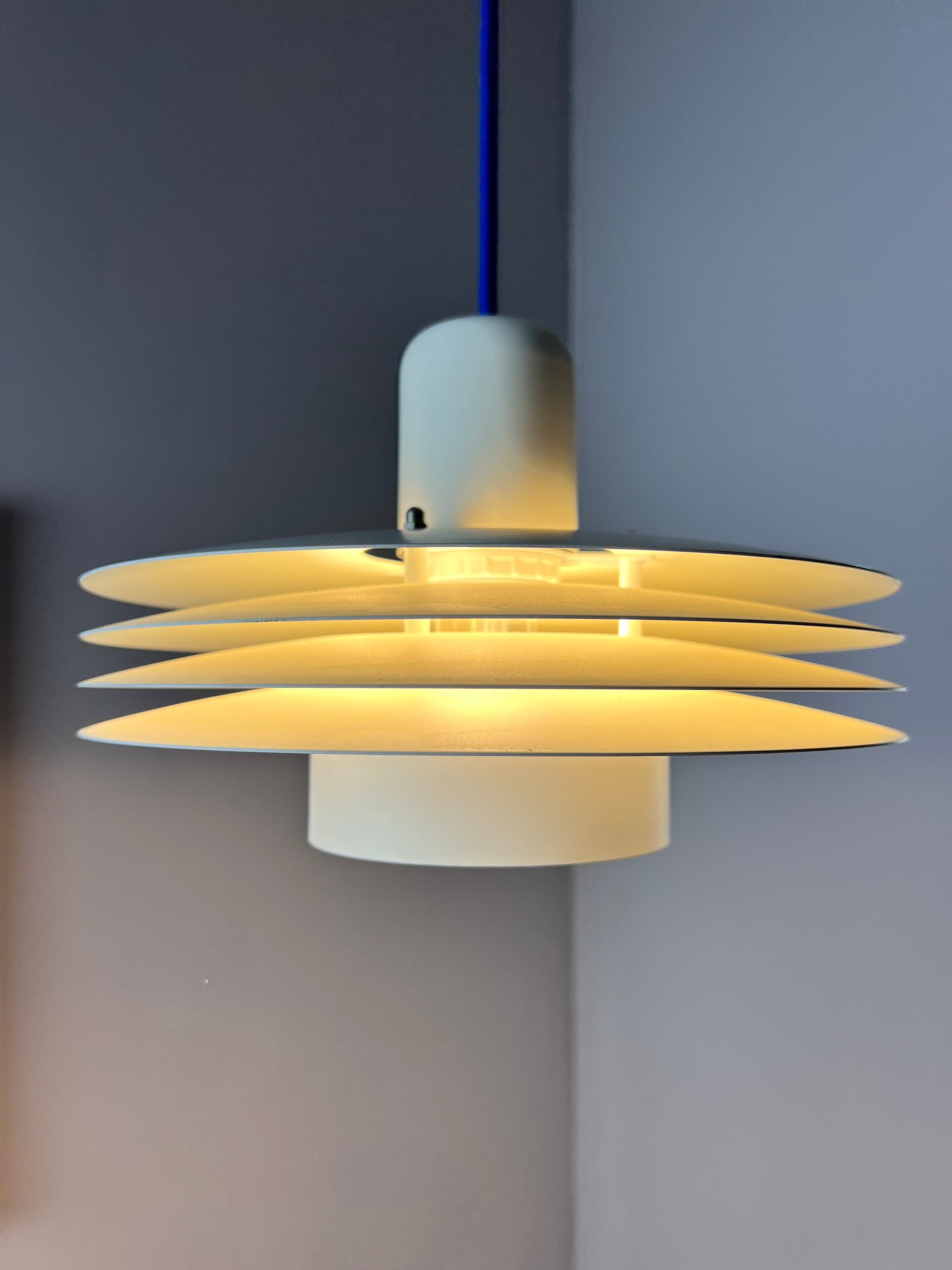 Lamellenlampe Typ 763 weiß von Horn