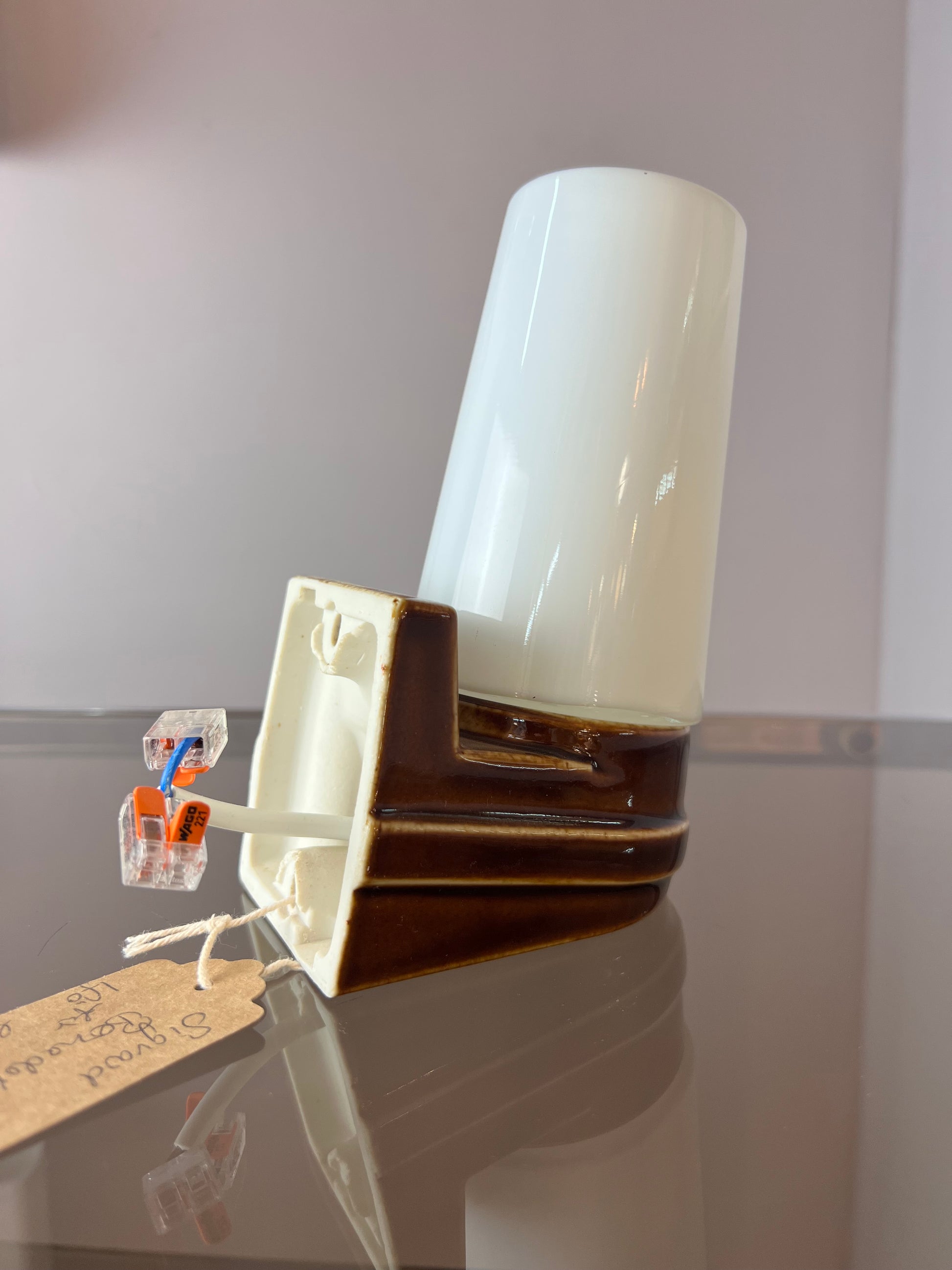 Wandlampe Modell 6080 braun von Sigvard Bernadotte für Ifö