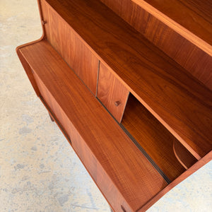 Bücherregal Teak mit Schiebetüren aus Dänemark