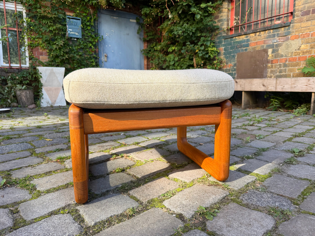 Ottoman Teak Wolle von Holstebro Møbelfabrik