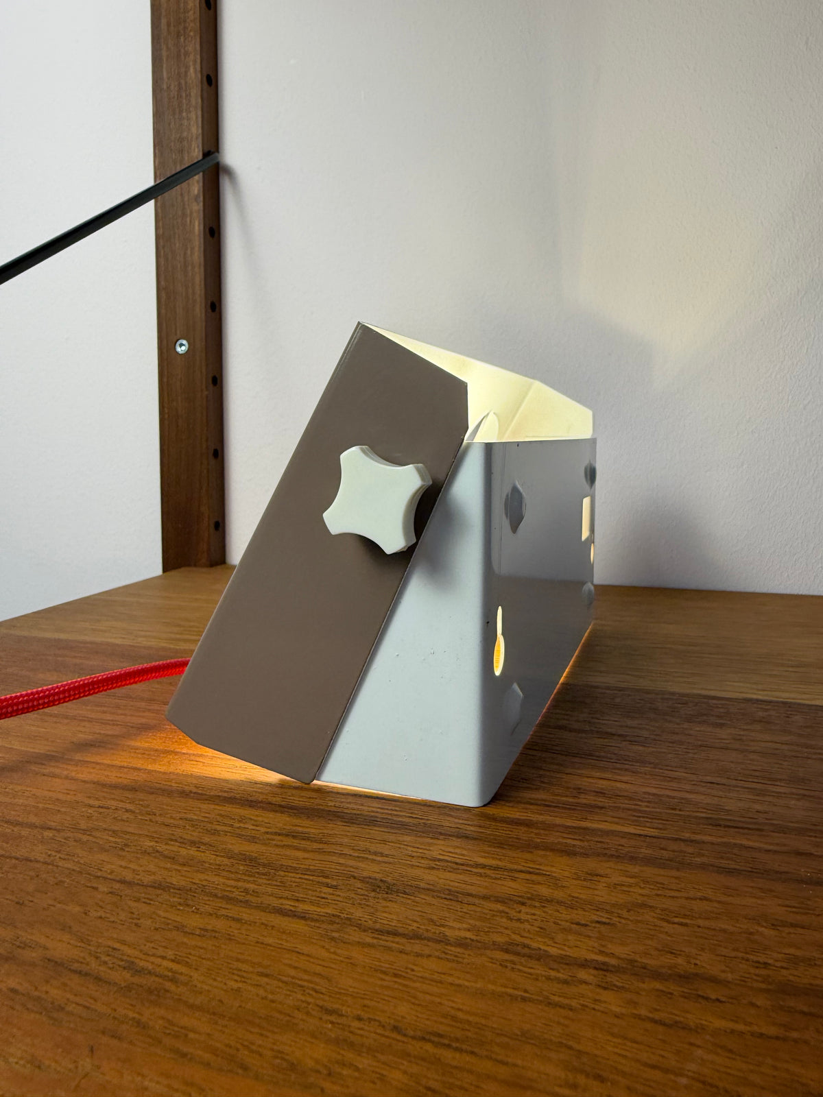 Wand- oder Tischlampe Hamalux No.208