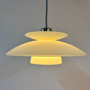 Lamellenlampe Milchglas Chrom aus Dänemark