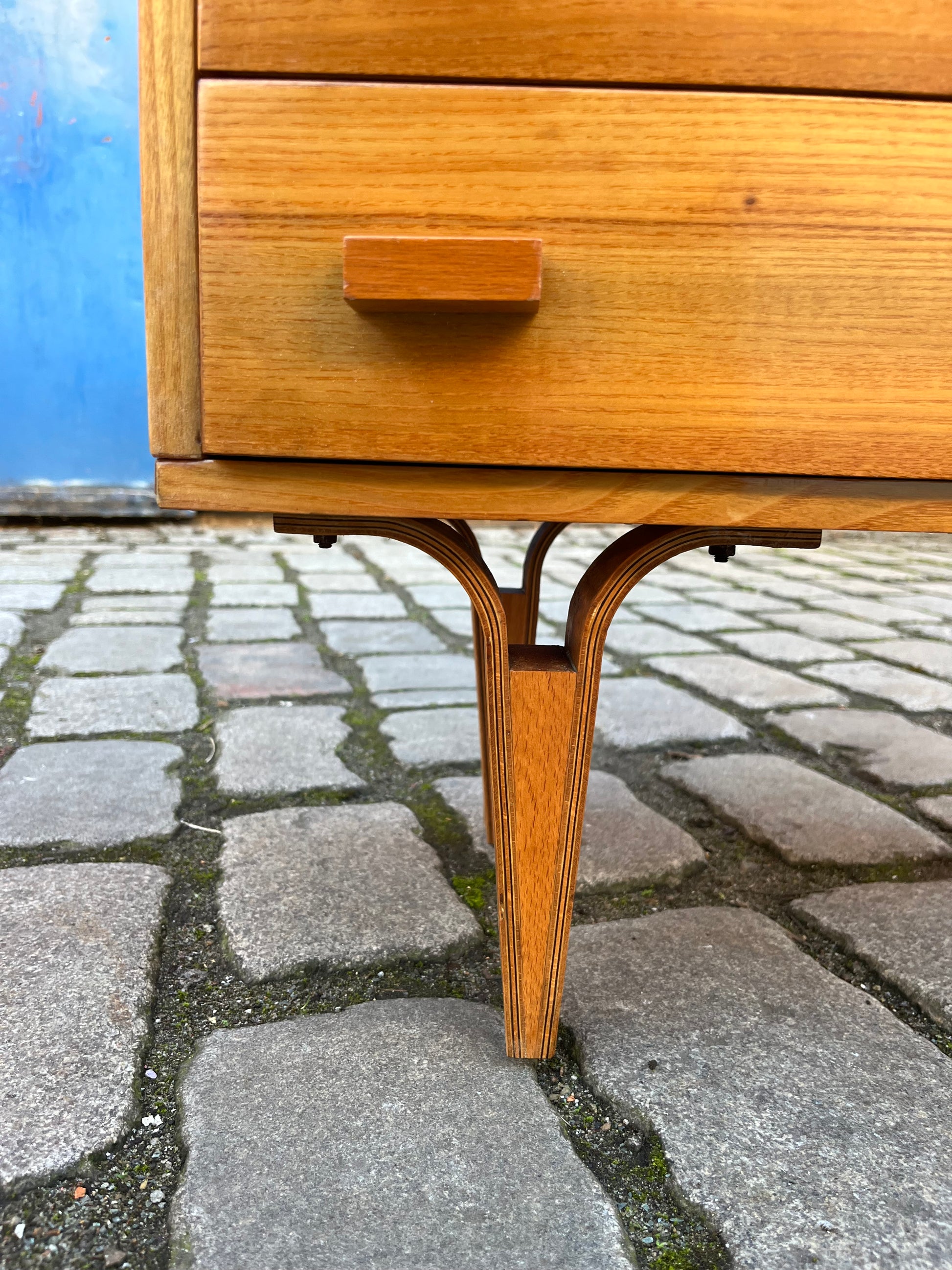 Set: 2 Nachttische von František Mezulánik für Nový Domov