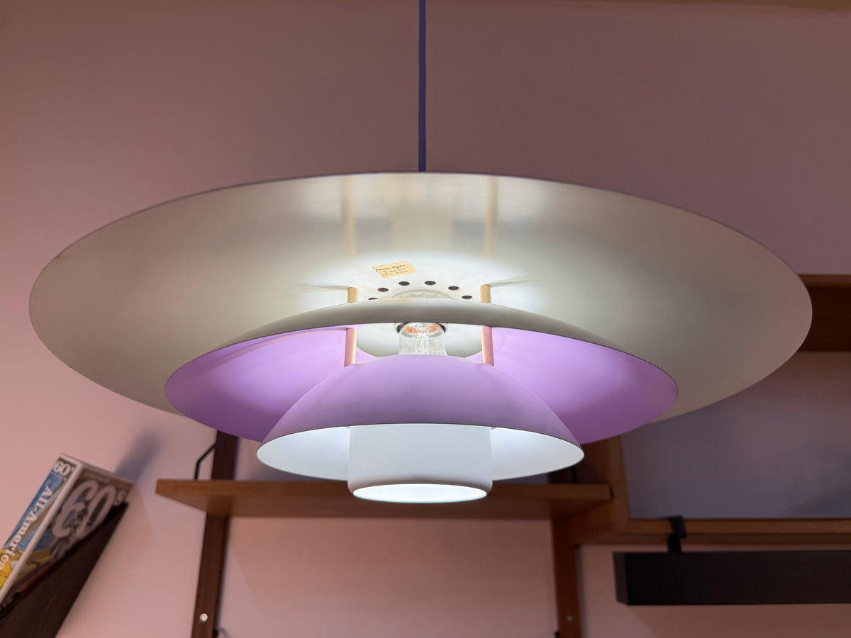 Lamellenlampe weiß lila von Formlight