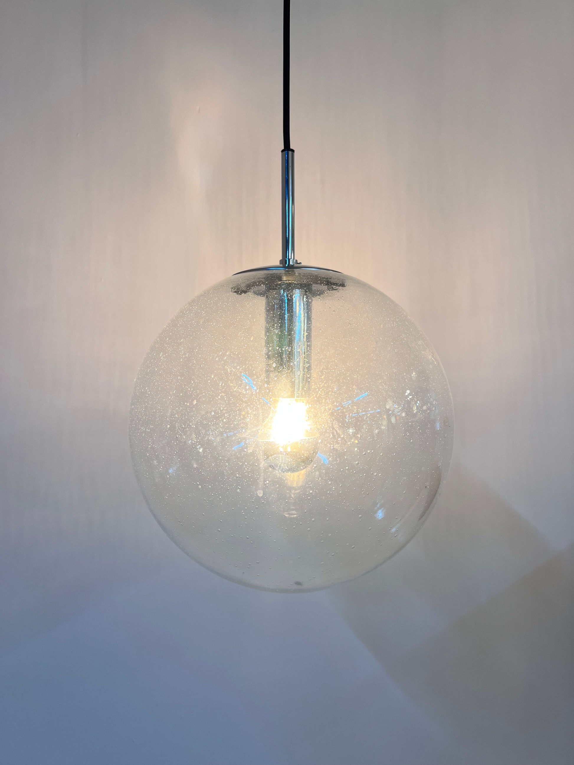 Kugellampe Glas Chrom von Glashütte Limburg
