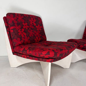 Sessel Flowerpower rot weiß mit Blumenmuster