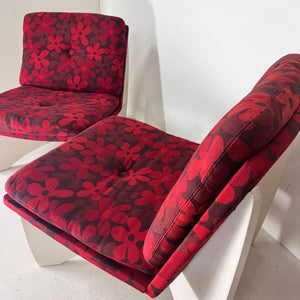 Sessel Flowerpower rot weiß mit Blumenmuster