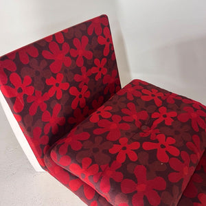 Sessel Flowerpower rot weiß mit Blumenmuster