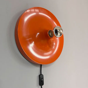 Wandlampe Diskus orange 35 cm von Charlotte Perriand für Honsel