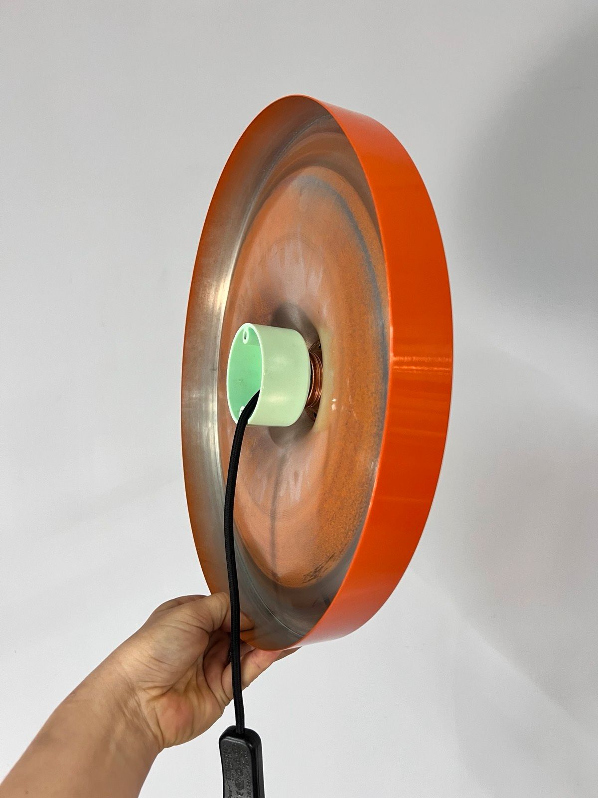 Wandlampe Diskus orange 35 cm von Charlotte Perriand für Honsel