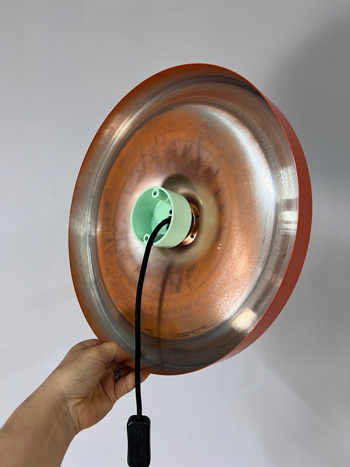 Wandlampe Diskus orange 35 cm von Charlotte Perriand für Honsel