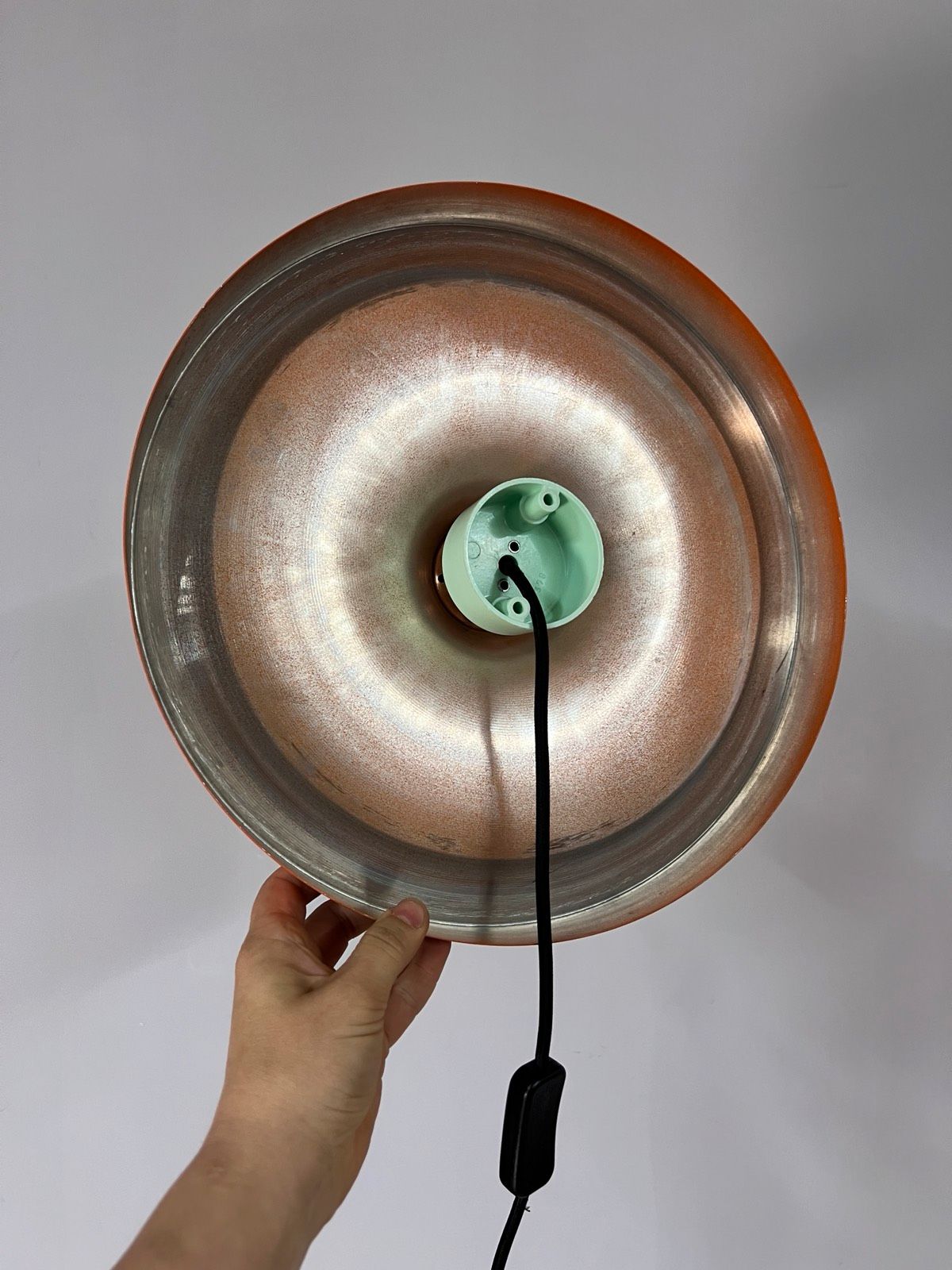 Wandlampe Diskus orange 35 cm von Charlotte Perriand für Honsel