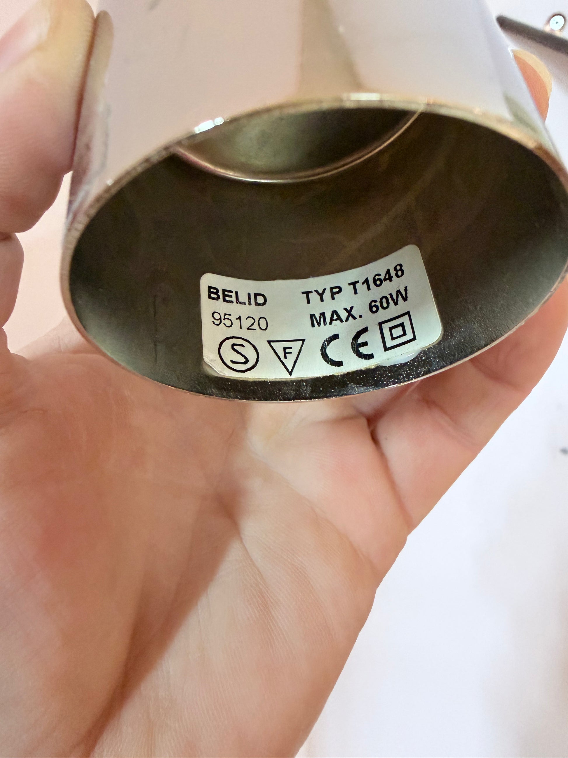 Lamellenlampe Typ T1648 Milchglas von Belid