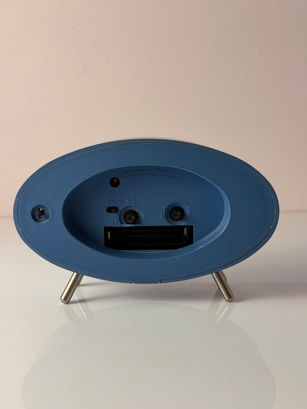 Wecker TICKA blau von IKEA