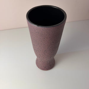 Vase lila von Siegfried Gramann für Töpferhof Römhild