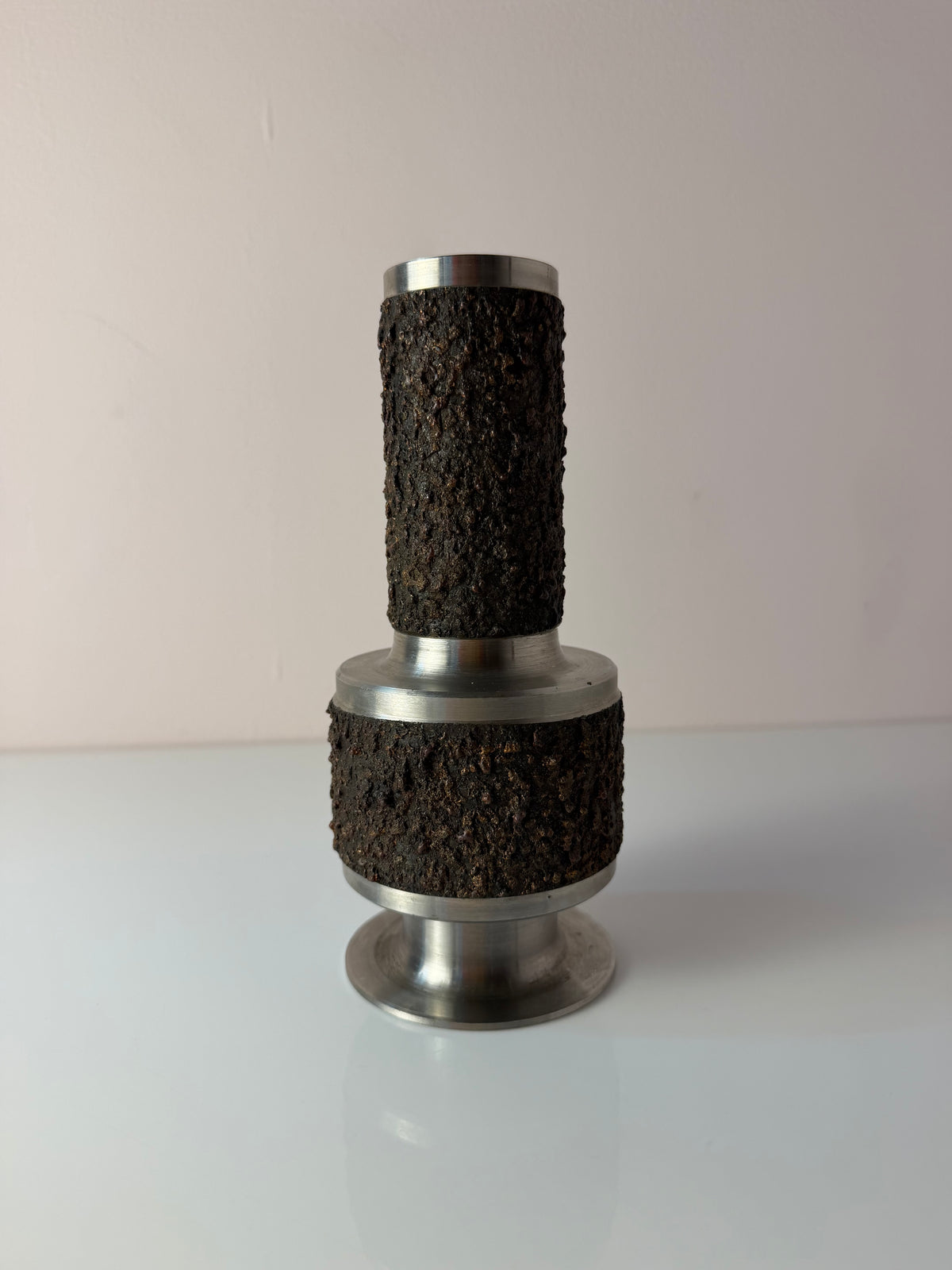 Brutalistische Vase silber braun