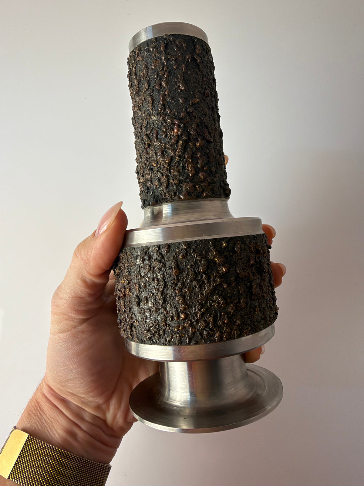 Brutalistische Vase silber braun
