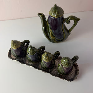 Set: Kanne & 4 Tassen in Auberginenform für Likör