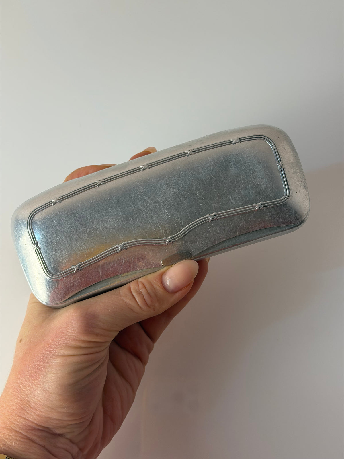 Brillenetui silber mit Prägung aus Dänemark