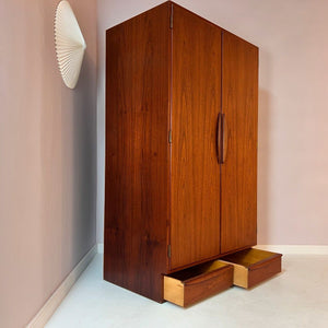 Kleiderschrank Teak aus Dänemark