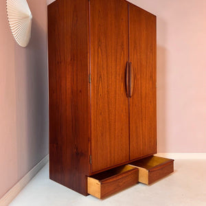 Kleiderschrank Teak aus Dänemark