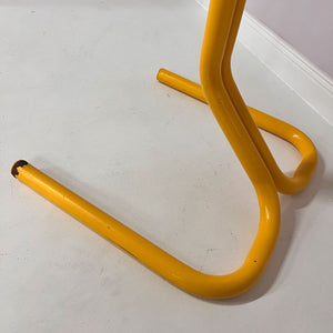 Garderobe gelb Metall