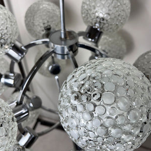 Sputnik Kugel Kronleuchter weiß Chrom