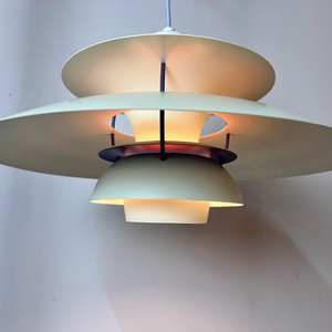 Lamellenlampe PH5 weiß blau mit lila Kabel von Poul Henningsen für Louis Poulsen