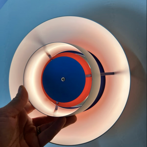 Lamellenlampe PH5 weiß blau mit lila Kabel von Poul Henningsen für Louis Poulsen