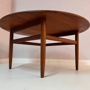 Runder Couchtisch Teak von Niels Bach