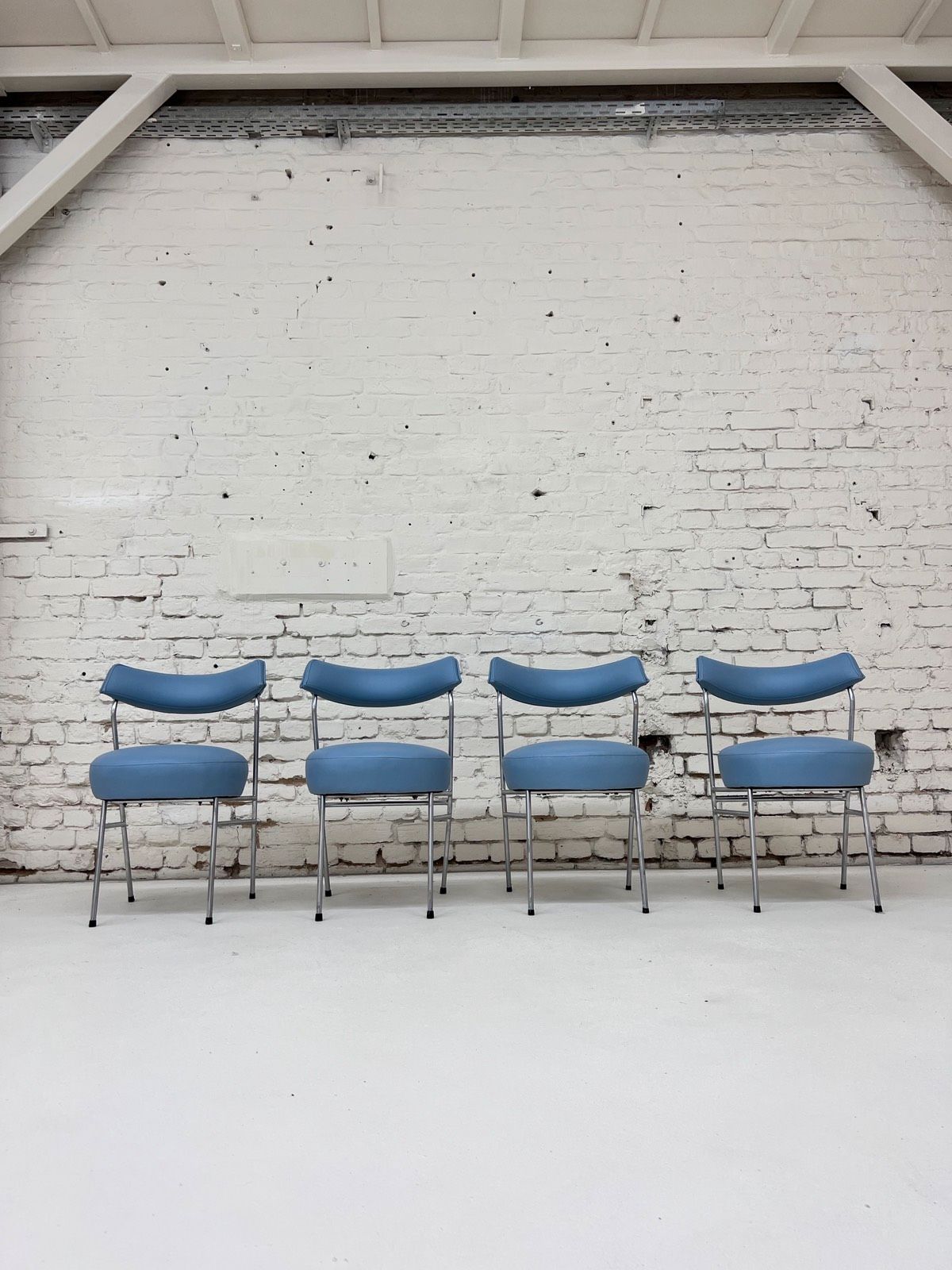 Set: 4x Esszimmerstuhl hellblau Kunstleder Chrom von Walter Knoll