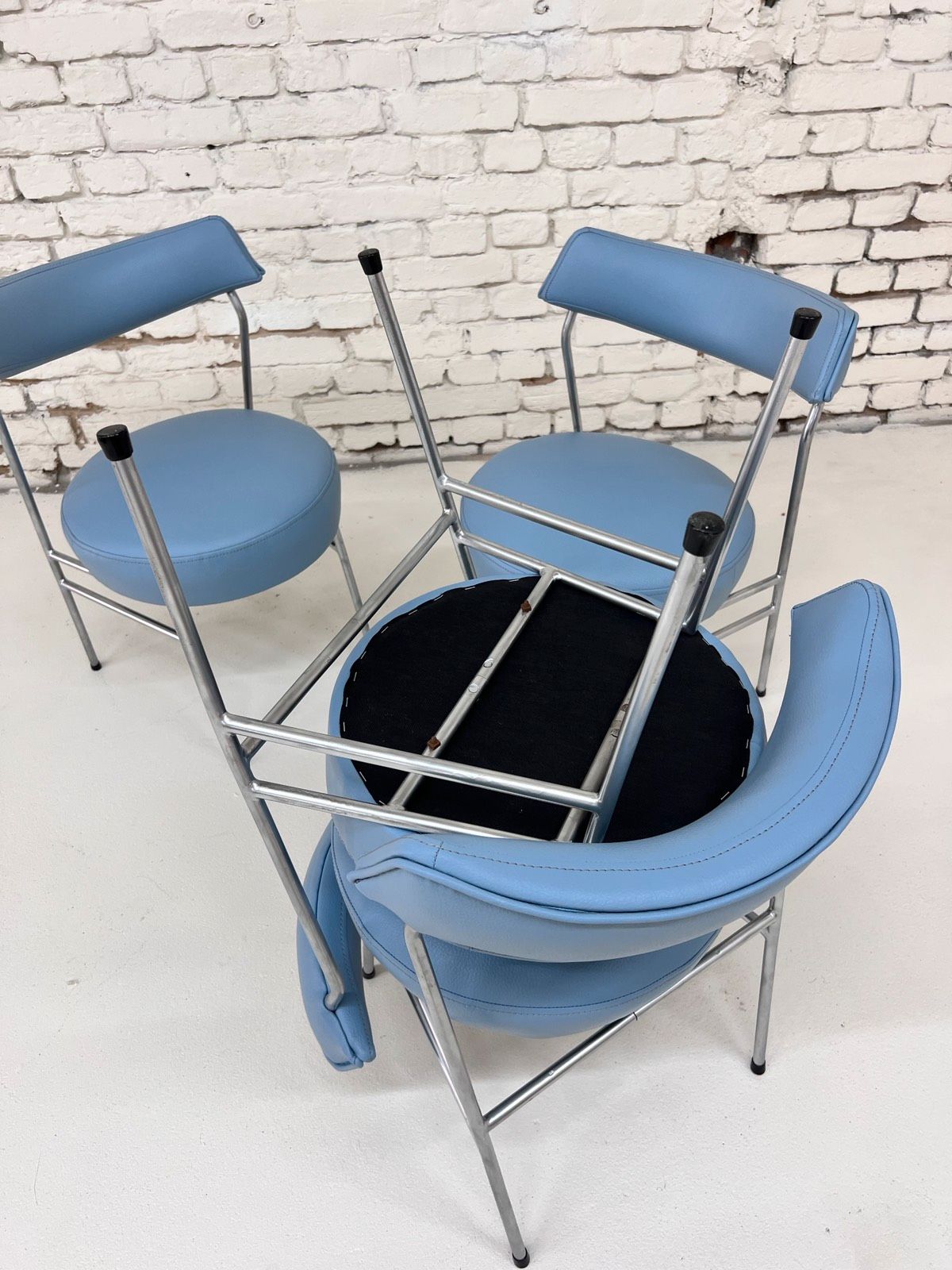 Set: 4x Esszimmerstuhl hellblau Kunstleder Chrom von Walter Knoll