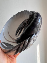 Lade das Bild in den Galerie-Viewer, Schale Hummer Typ 3498 ∅ 19 cm von Erik Nielsen für Royal Copenhagen
