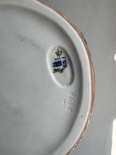 Lade das Bild in den Galerie-Viewer, Schale Hummer Typ 3498 ∅ 19 cm von Erik Nielsen für Royal Copenhagen
